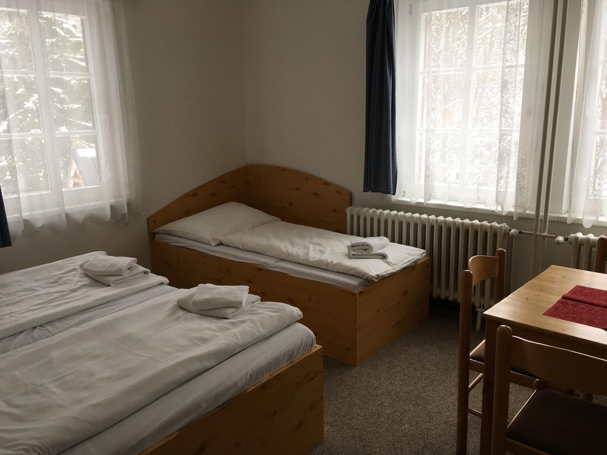 Hotel Tri Ruze Špindlerŭv Mlýn Kültér fotó
