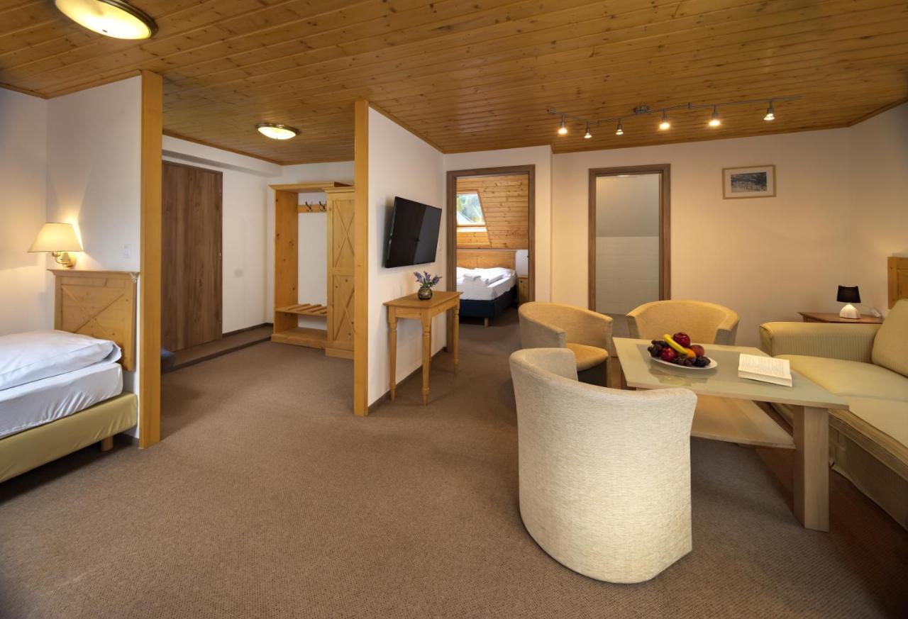 Hotel Tri Ruze Špindlerŭv Mlýn Kültér fotó