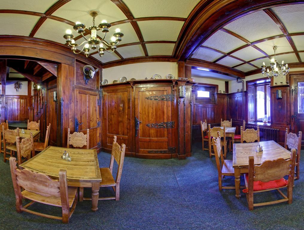 Hotel Tri Ruze Špindlerŭv Mlýn Kültér fotó